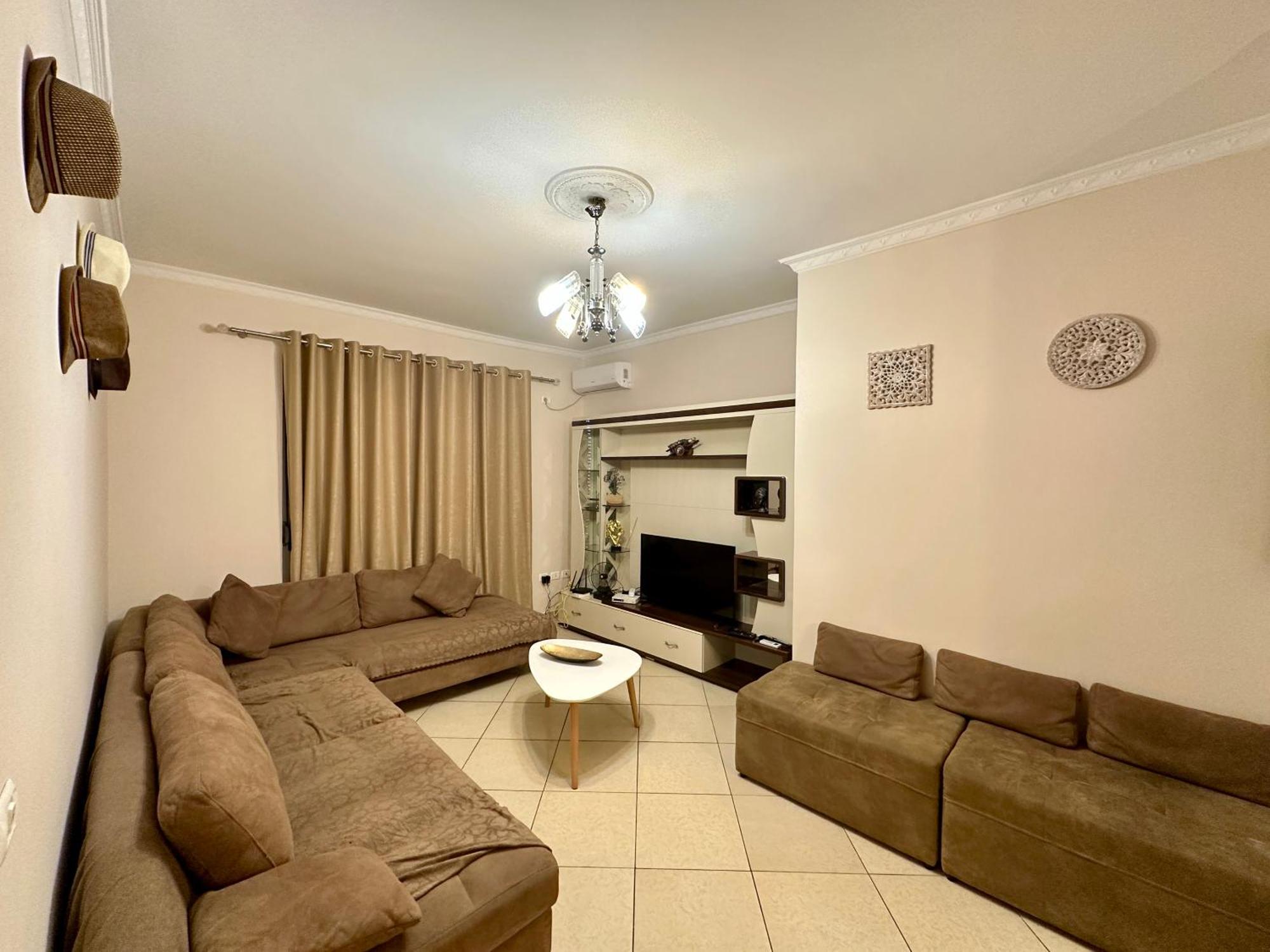 Rias Seaside Apartments Vlorë Exteriör bild