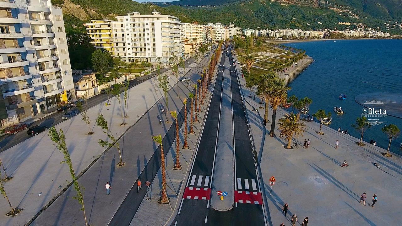 Rias Seaside Apartments Vlorë Exteriör bild