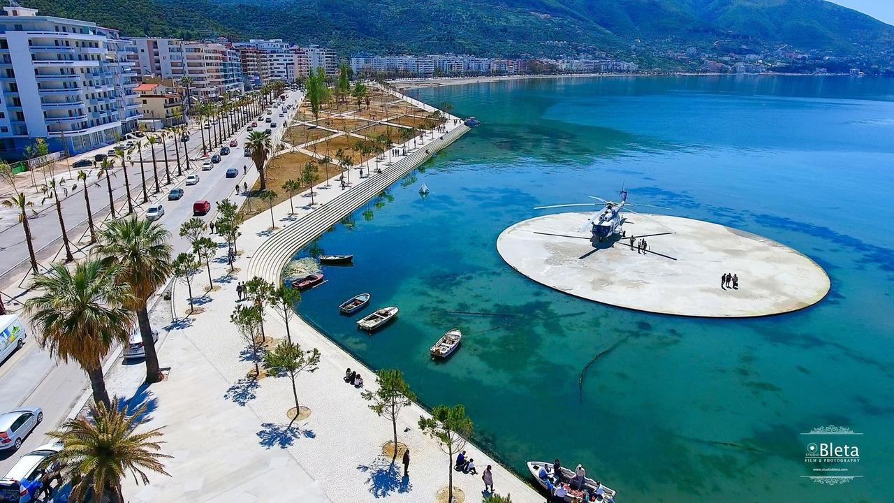 Rias Seaside Apartments Vlorë Exteriör bild